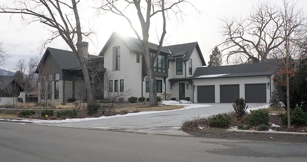 Beautiful Boulder Colorado Home Exterior Ideas White And Black Contrast Look